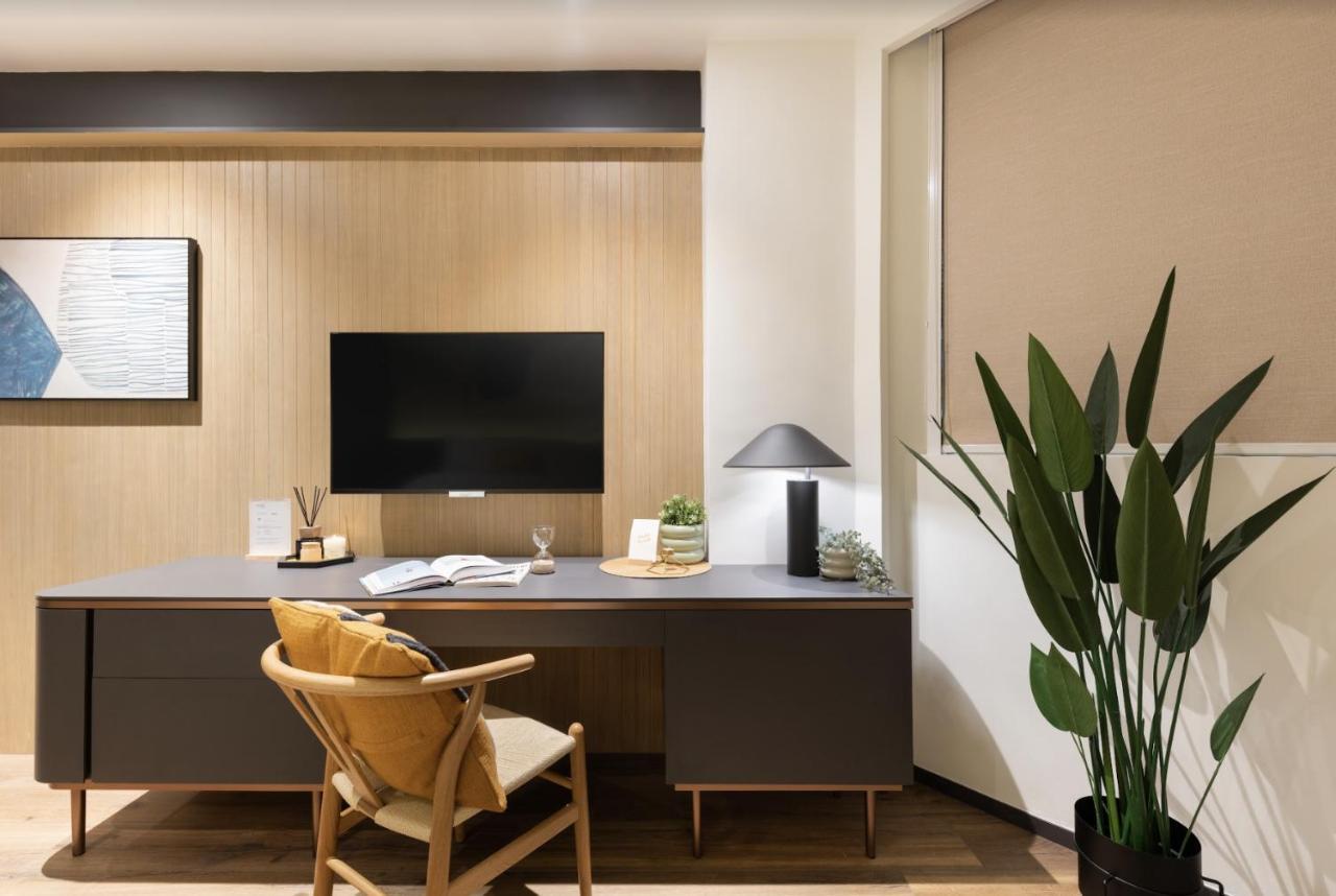 Dash Living On Prat Hong Kong Exterior photo