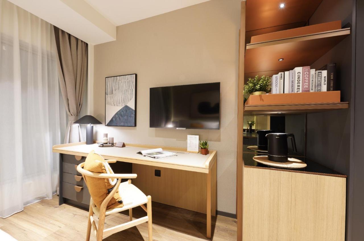 Dash Living On Prat Hong Kong Exterior photo